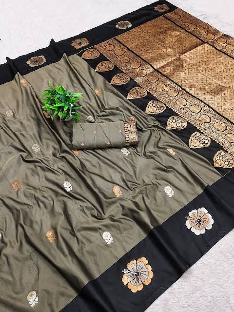 Traditional Banarasi-style Silk Saree